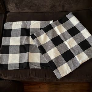 2 Pillow case covers